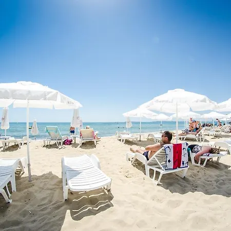 Premier Cuisine - Full Board