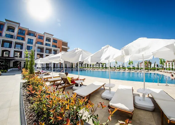 Resort Premier Cuisine - Full Board