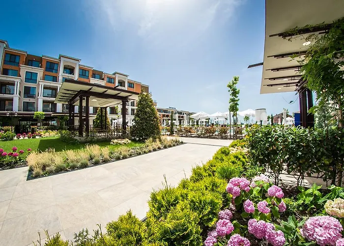 Resort Premier Cuisine - Full Board 4*