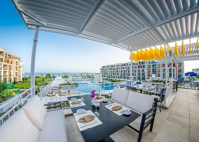 Resort Premier Cuisine - Full Board