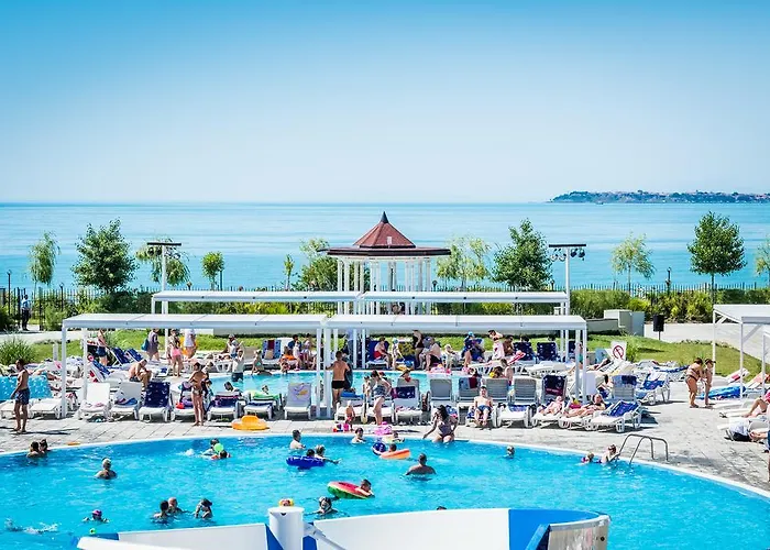 Resort Premier Cuisine - Full Board