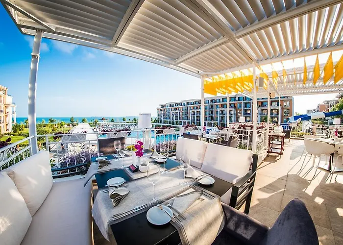 Premier Cuisine - Full Board 4*