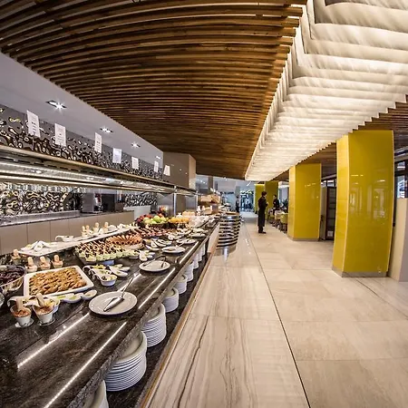 Premier Cuisine - Full Board Resort