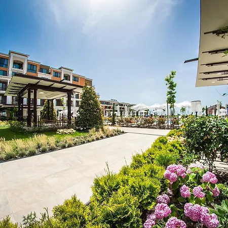 Ośrodek wypoczynkowy Premier Cuisine - Full Board 4*