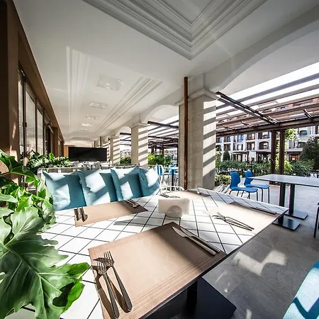 Resort Premier Cuisine - Full Board