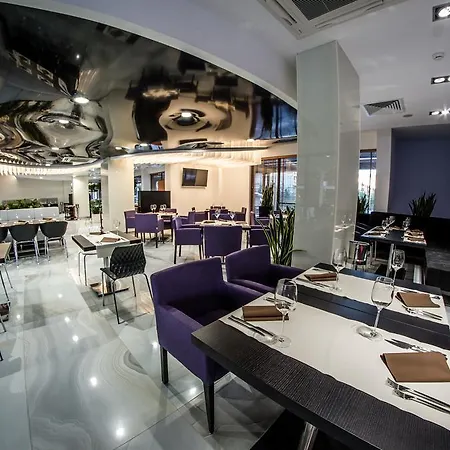Premier Cuisine - Full Board Resort