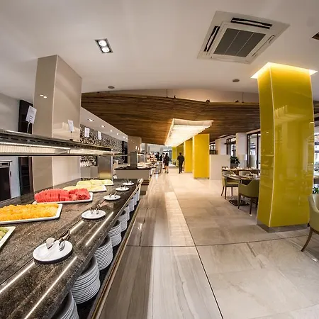Premier Cuisine - Full Board Resort